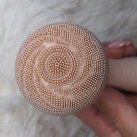 FLAWLESS face pore massager tool RECHARABLE Cordless - Picture 10 of 12